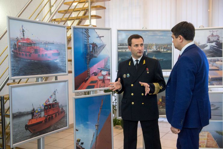 Робоча поїздка Голови Верховної Ради України Дмитра Разумкова до Херсонської, Миколаївської та Одеської областей

Миколаїв. Ознайомлення з роботою філії 